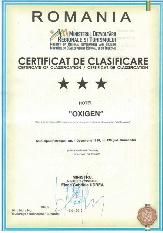 Hotel Oxigen Petroşani Buitenkant foto