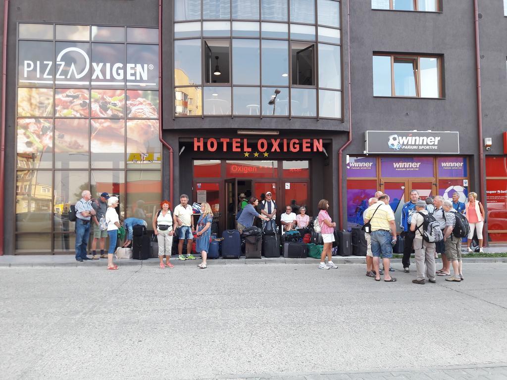 Hotel Oxigen Petroşani Buitenkant foto